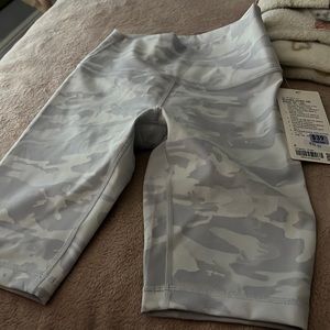 Brand new lululemon biker shorts size 6